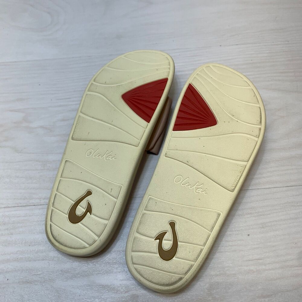 OLUKAI PIHAPIHA Women’s Taupe Slides Sandals Size 7 / EU 37 - Picture 6 of 11